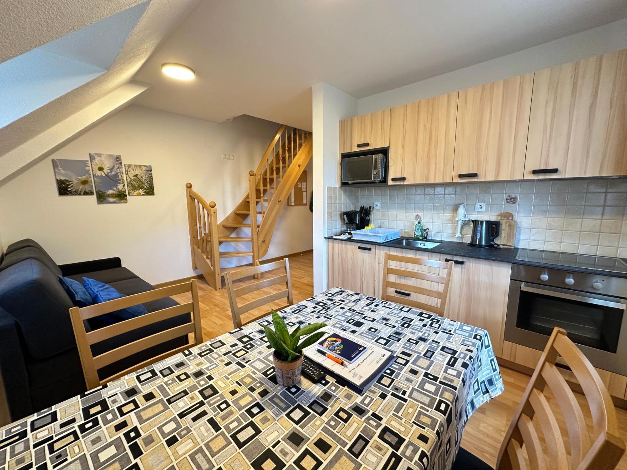 Boutique Hotel Loka Škofja Loka Buitenkant foto