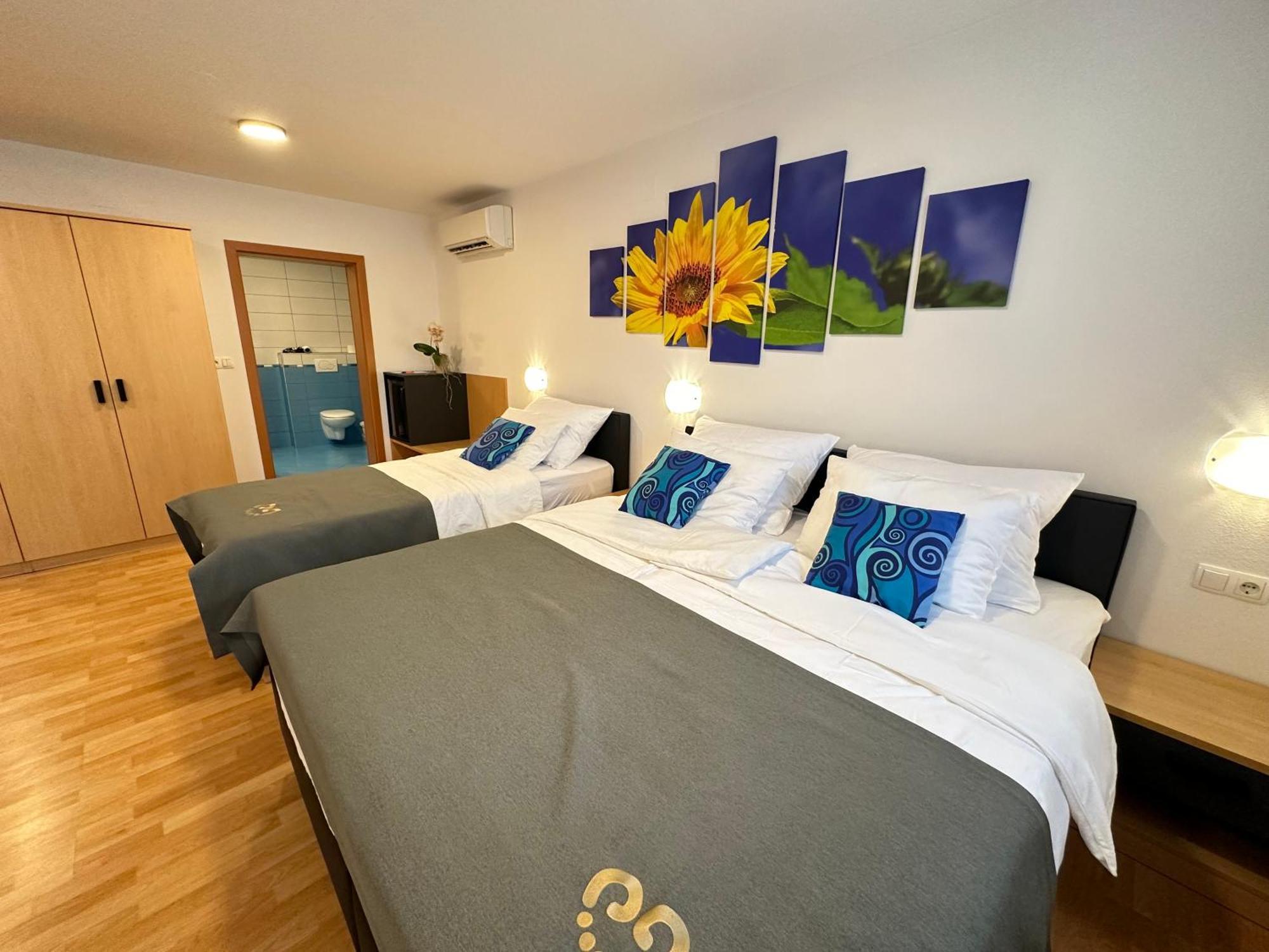Boutique Hotel Loka Škofja Loka Buitenkant foto