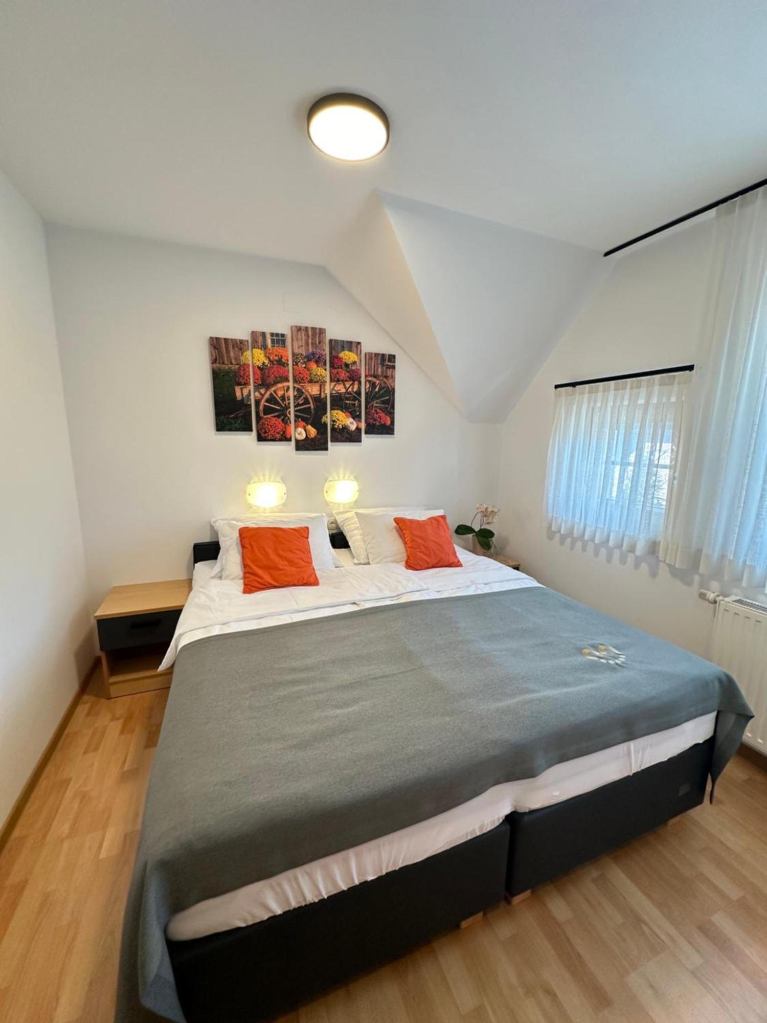 Boutique Hotel Loka Škofja Loka Buitenkant foto