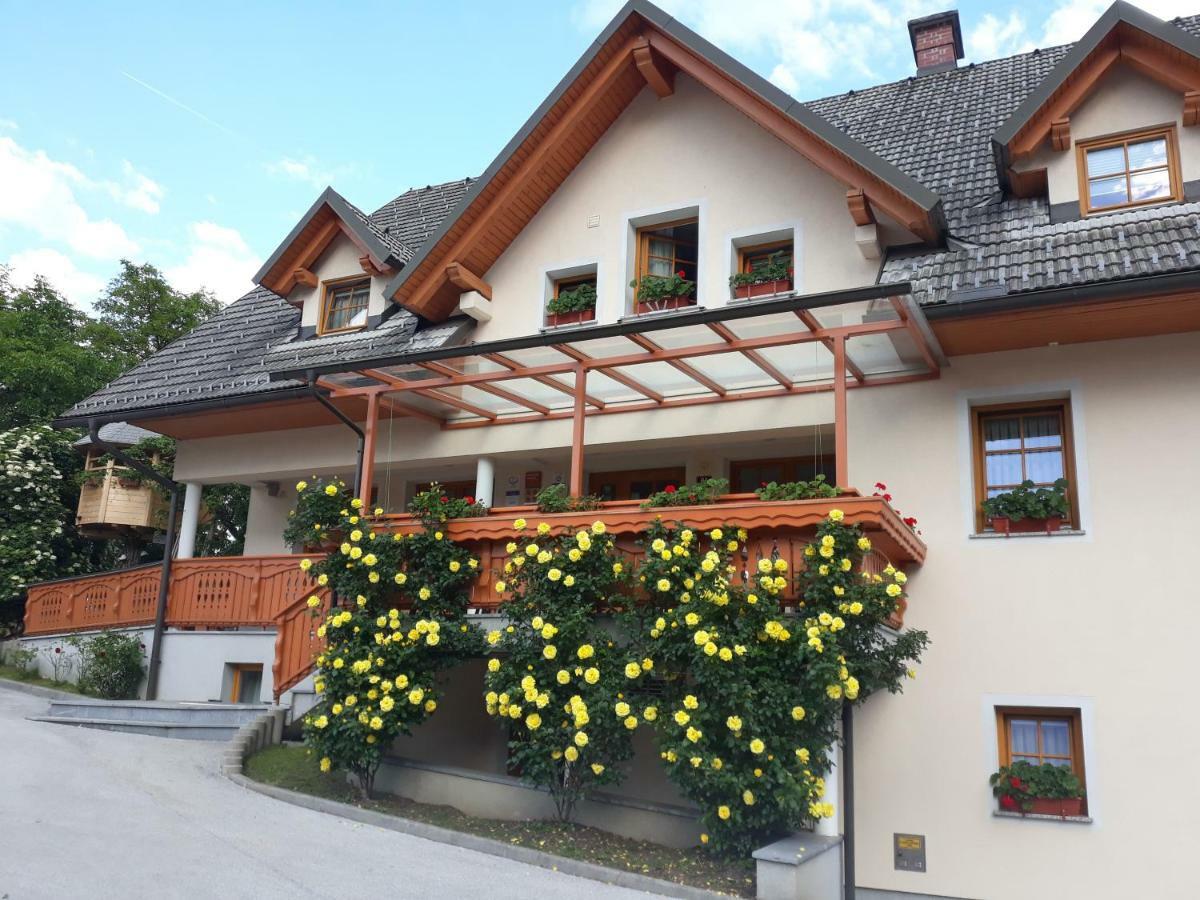 Boutique Hotel Loka Škofja Loka Buitenkant foto