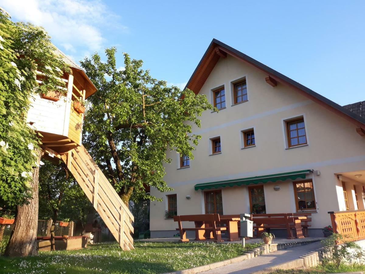 Boutique Hotel Loka Škofja Loka Buitenkant foto